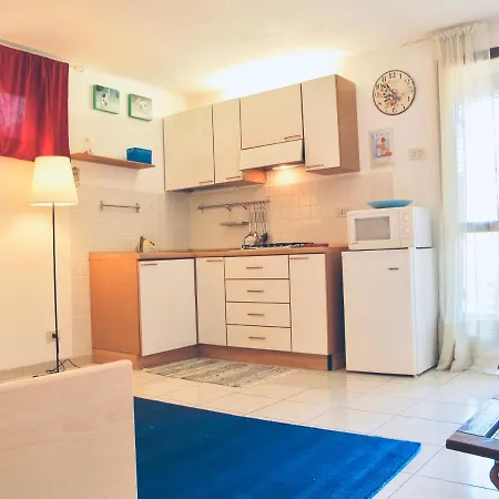 Monolocale Via Panoramica Apartamento